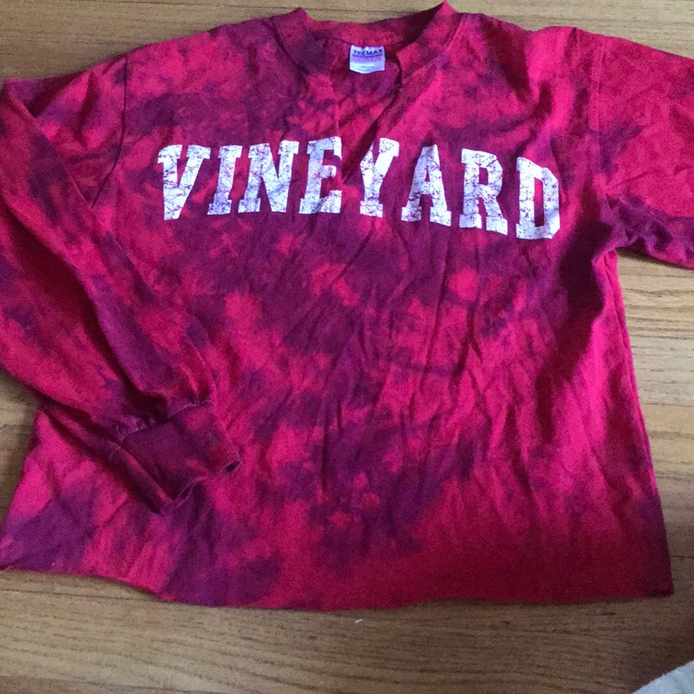 3/$10✨ Vineyard long sleeve cropped shirt
